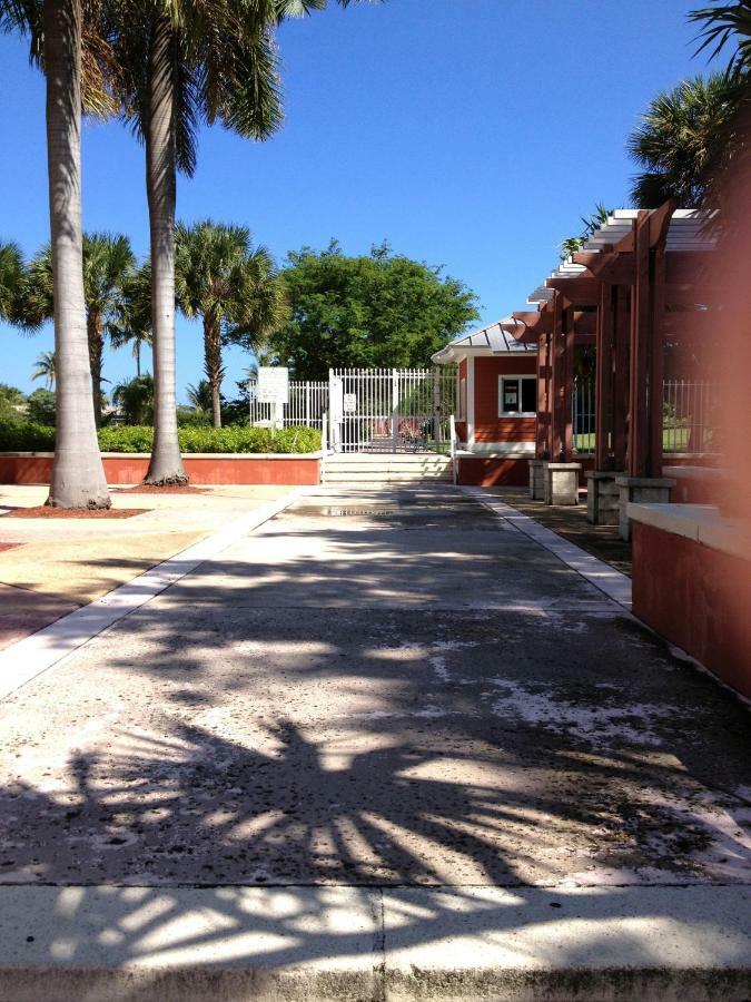 Cozy Beach Casita * Miami