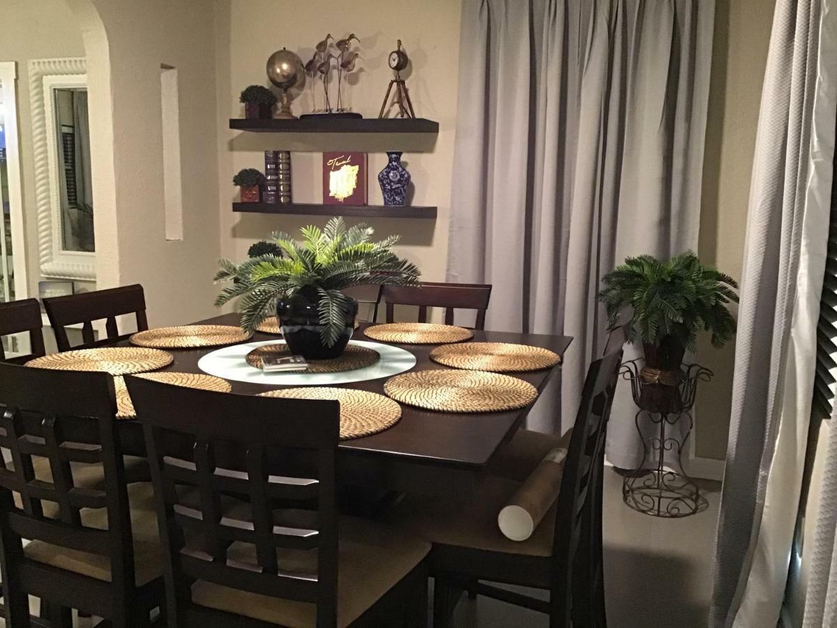 Modern 3/1 House Close To Beaches And Midtown