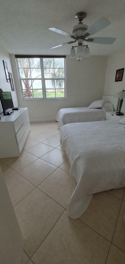 Yacht Club Aventura 2br + 2ba Miami