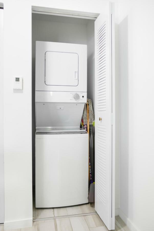 Amazing 2 Bedroom At Wynwood With Parking
