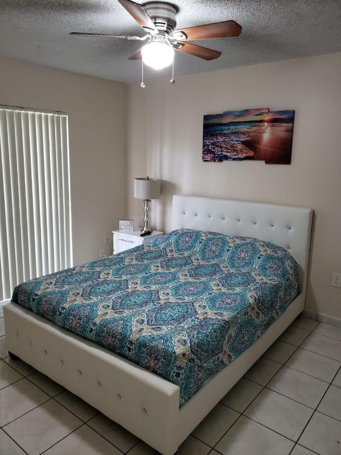 Beautiful Entire In The Heart Of Miami