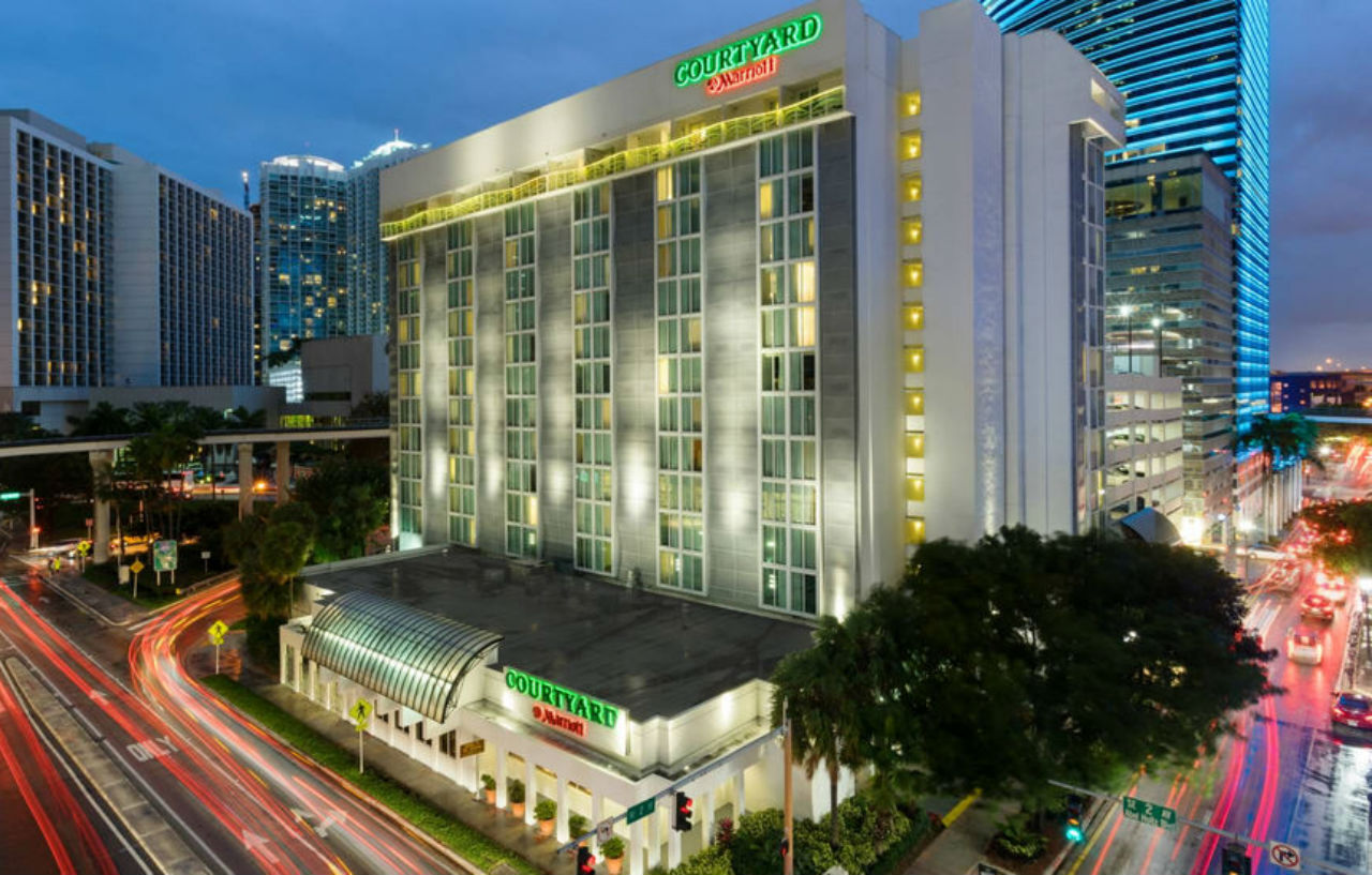 Hotel Courtyard Downtown Brickell Area