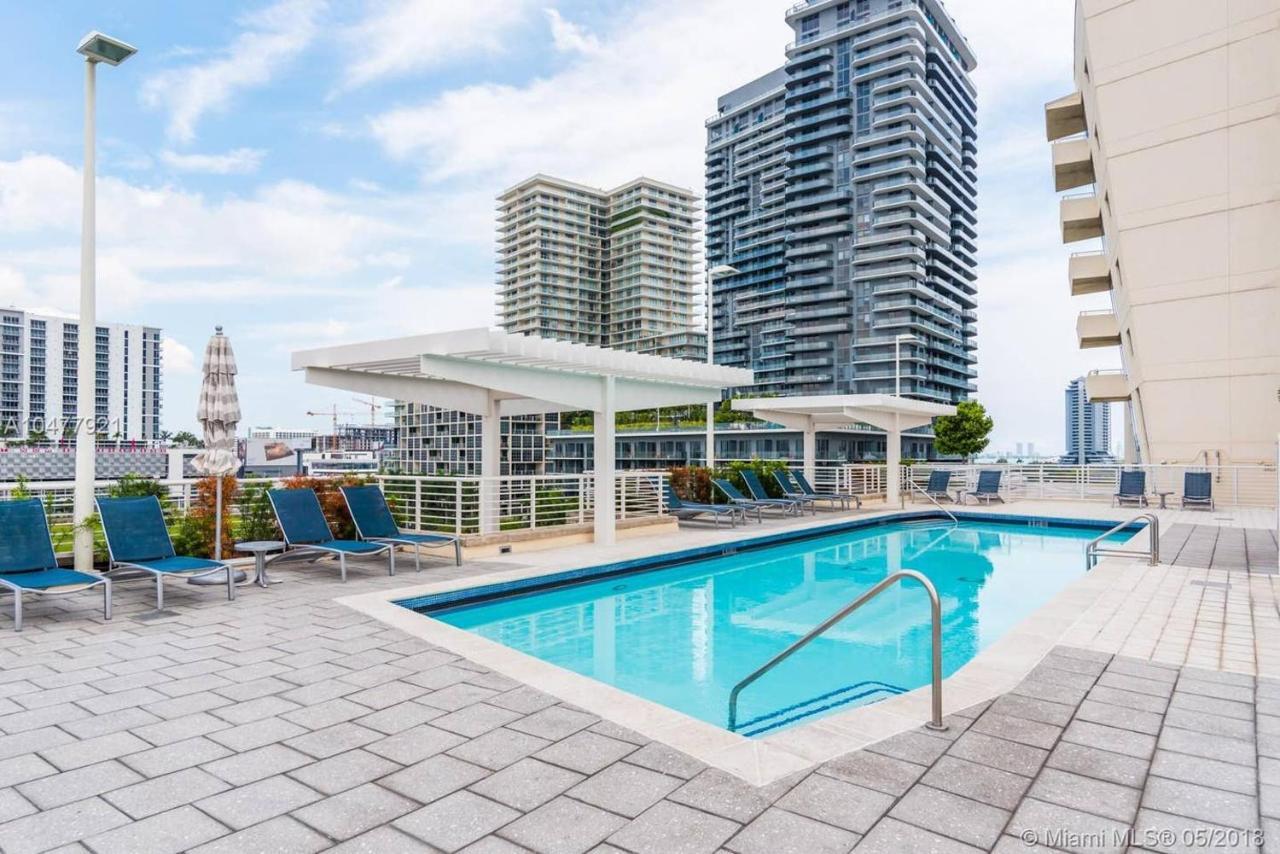 Modern 1 Bedroom Midtown With Free Parking *