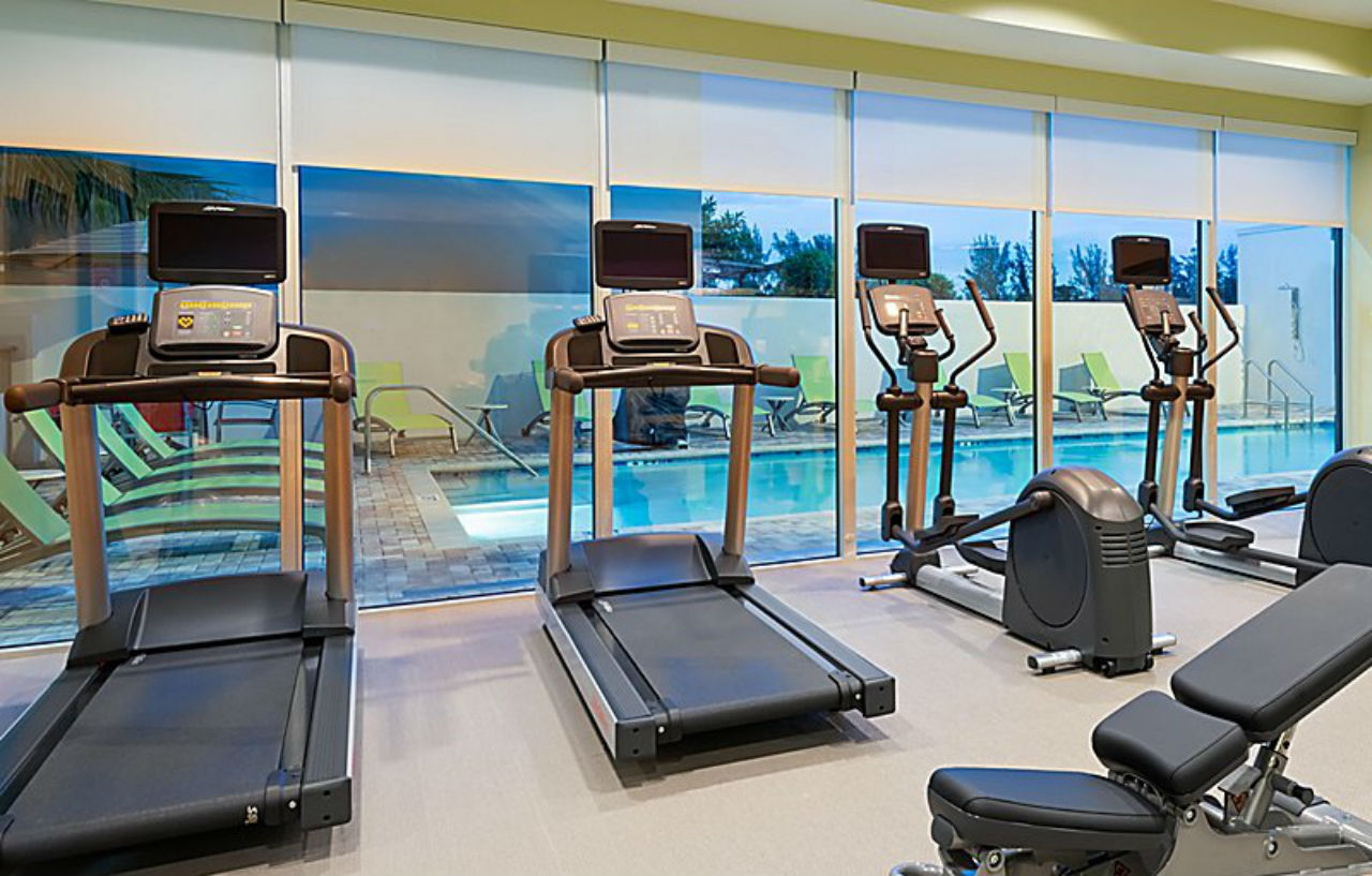 Hotel Staybridge - International Airport By Ihg 3*