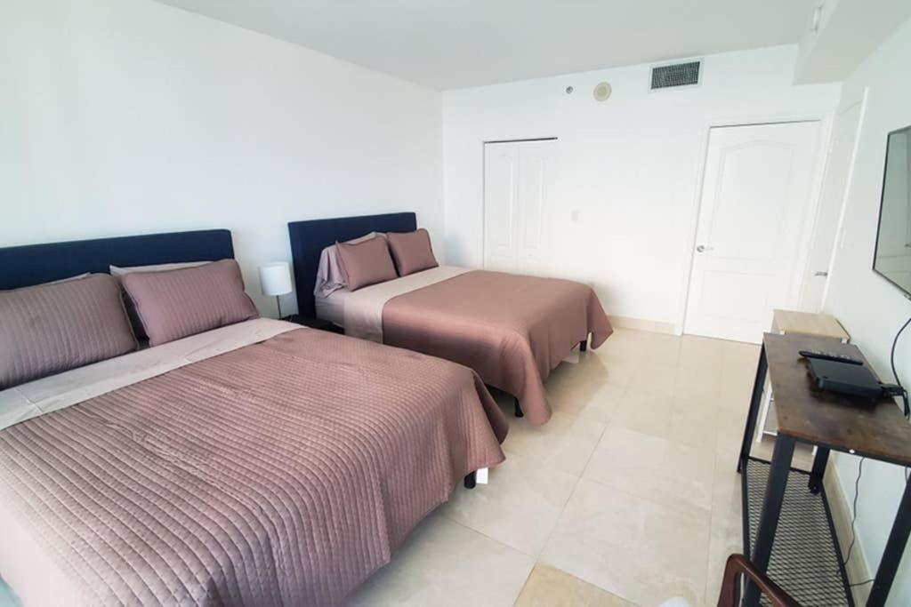 Luxury Penthouse Brickell 3 Bedrooms Free Parking *