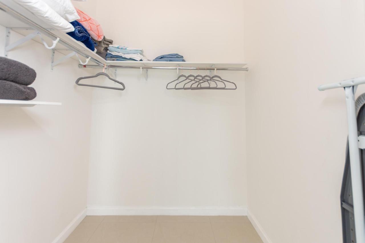 Brickell Avenue Urban Apartment