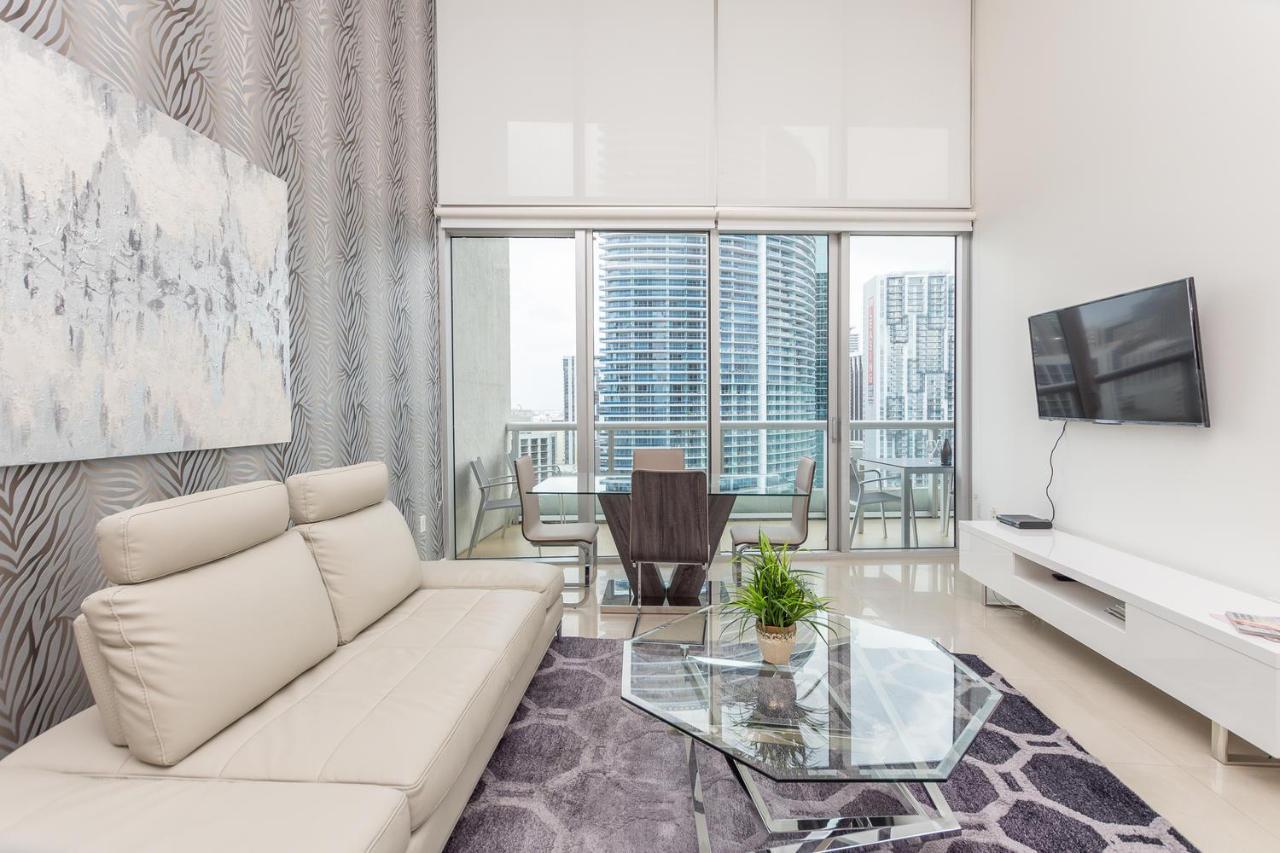 Brickell Avenue Urban Apartment