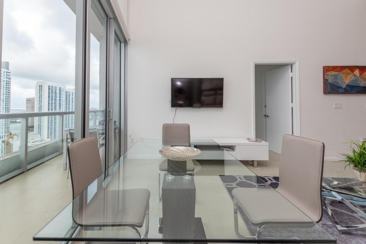 Brickell Avenue Urban *