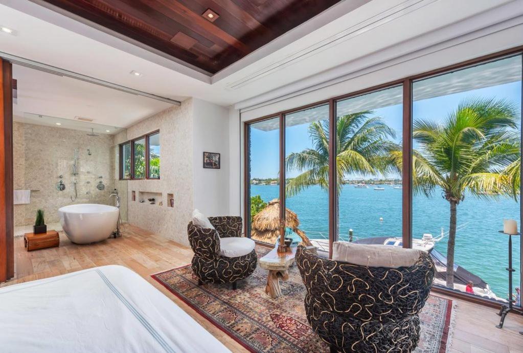Riza Villa