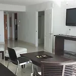 Executive Corporate Rental At The Club At Brickell Bay