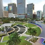 Private Room Near Miami Airport - Free Parking - 01
