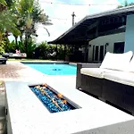 Dreampoolhousemiami
