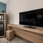 Comfort Inn & Suites Downtown Brickell-Port Of Miami