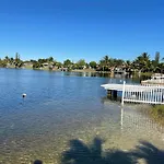 Best Location Iconic 4Bd Waterfront Luxury Mia