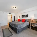 On Top! Condo On 31St Floor W Cozy Amenities