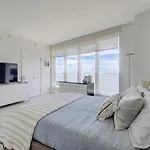 Spacious Corner With Stunning Bay Views
