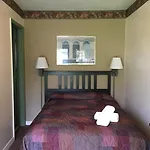 Sunnyside Motel