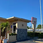 Budget Inn