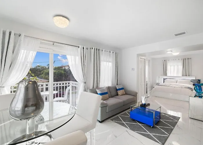 Beautiful Apartment In The Heart Of Miami Apt 1
