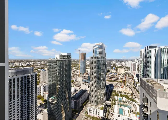 48Flr Condo W Free Parking