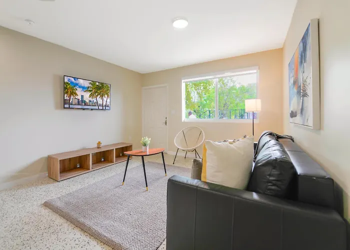Gorgeous Monthly Stay Close To Miami Beach