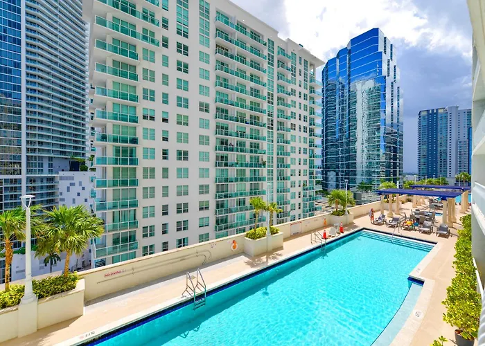 Stylish & Comfy Condo W All In-Site