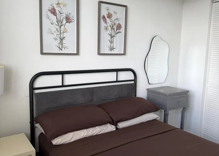 Private Room Near Wynwood In Shared Apartment