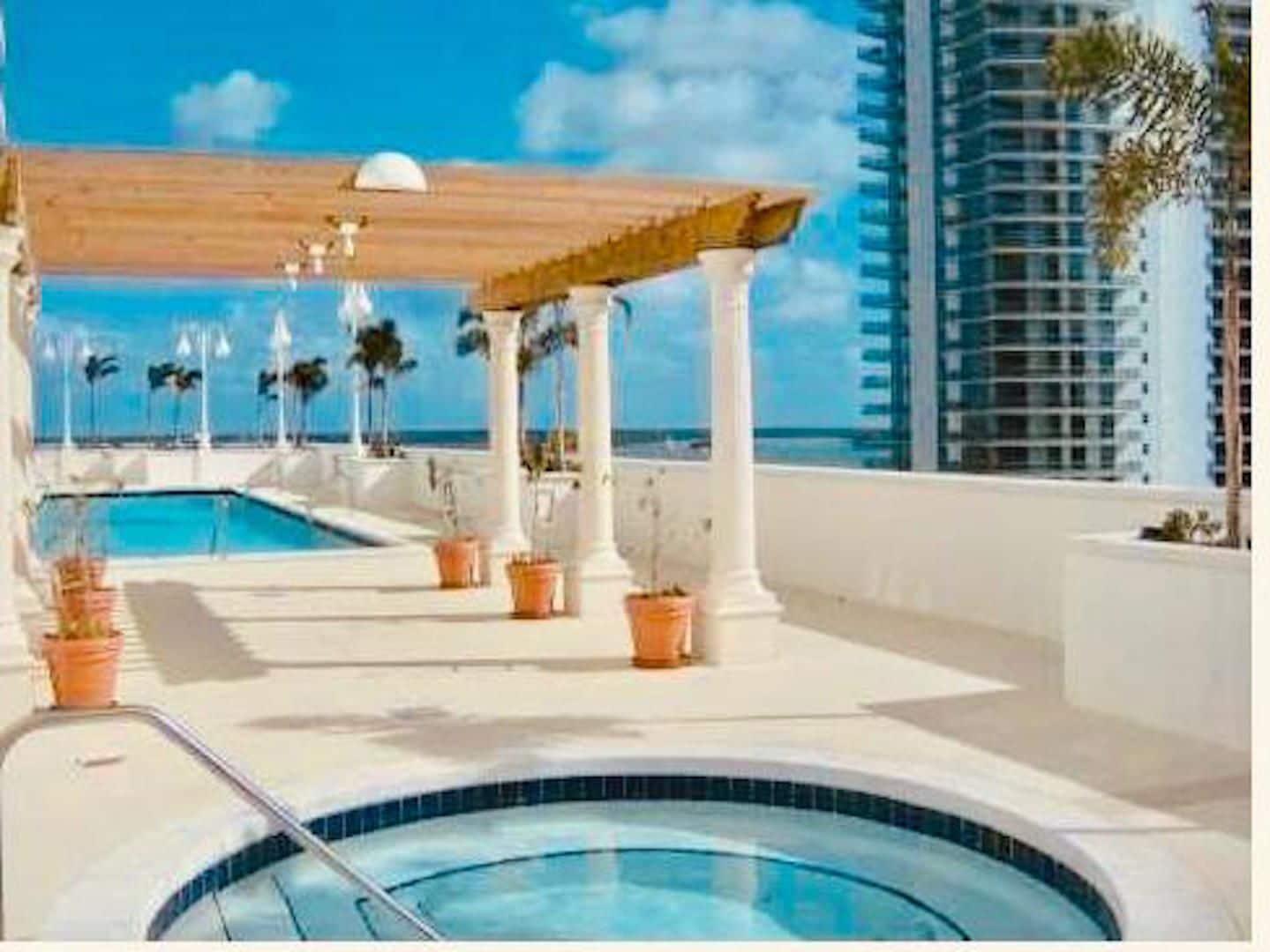 Apartment Brickell Bay Boardwalk - Waterfront Luxury *