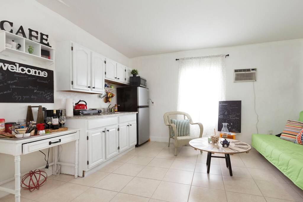 1 Bedroom Near Coconut Grove * Miami