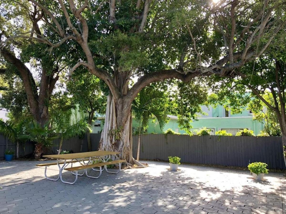 Gasthuis Private W/ Full Backyard, Bbq, 5min From Mia Miami