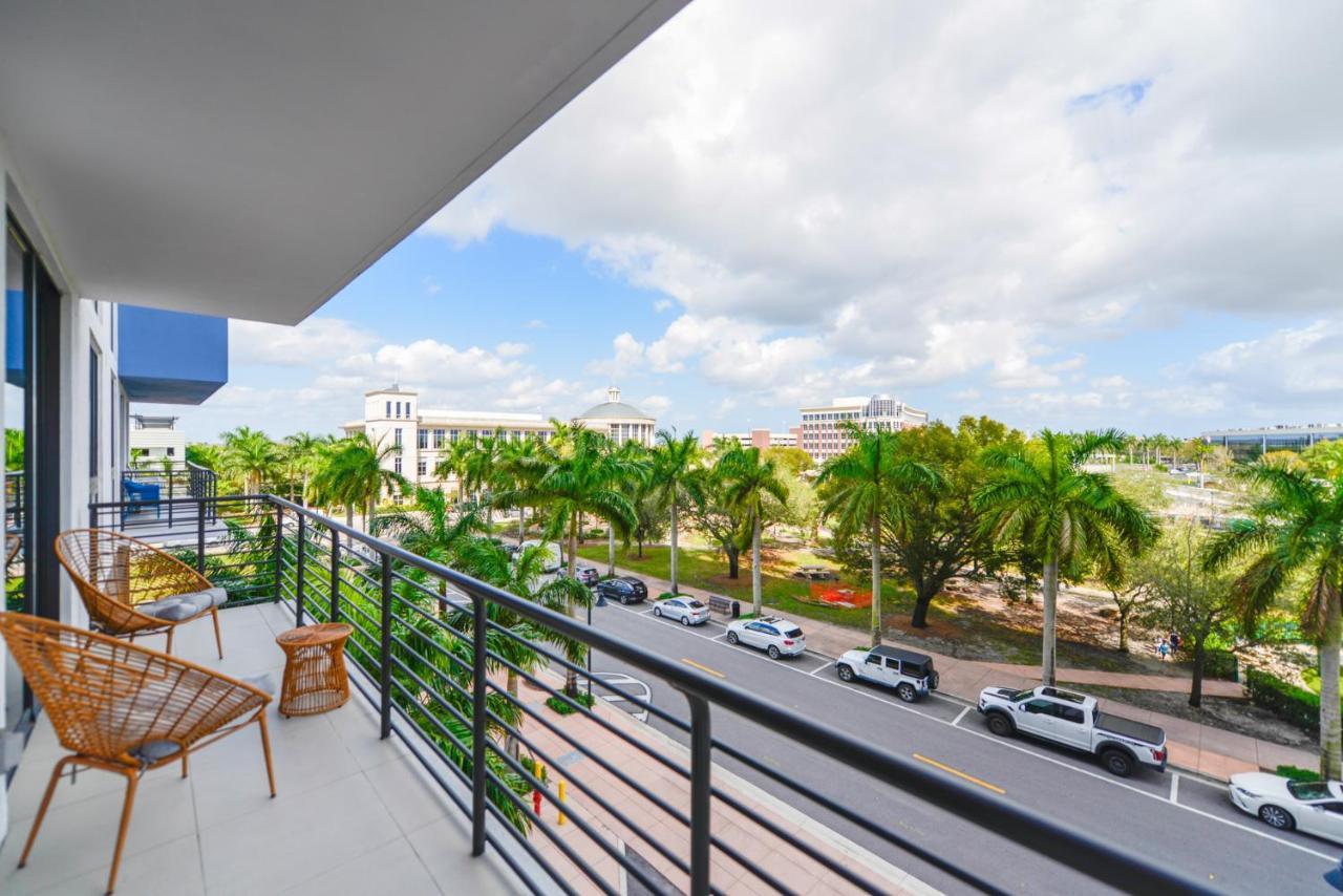 Appartement Cozy 1- 1 Bedroom Steps From Downtown Doral Park