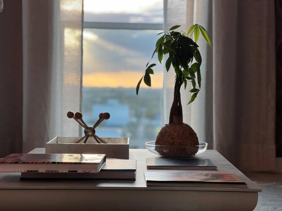 Apartment Brand New Floor In The Heart Of