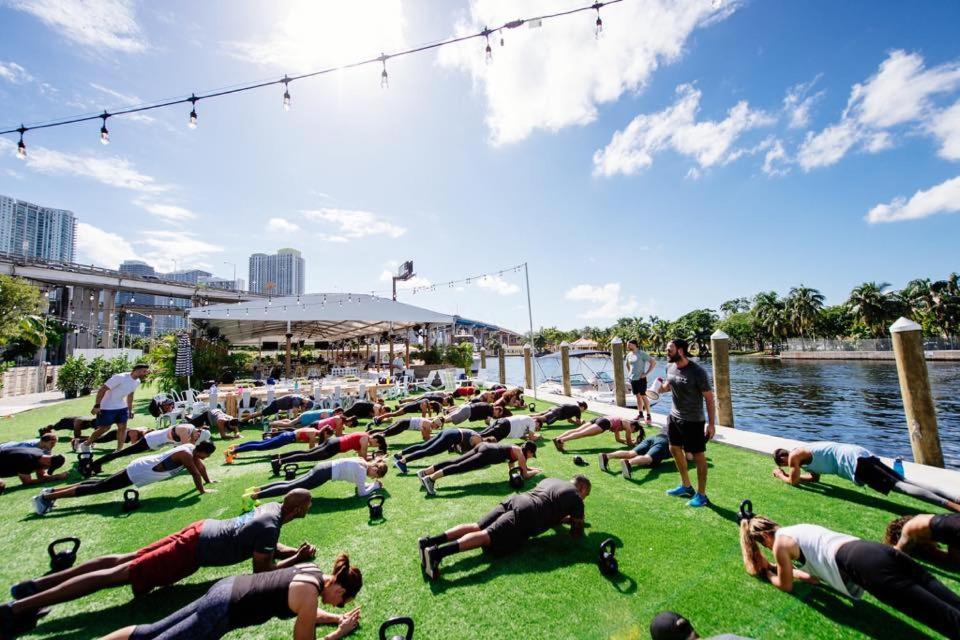 Aerie Miami