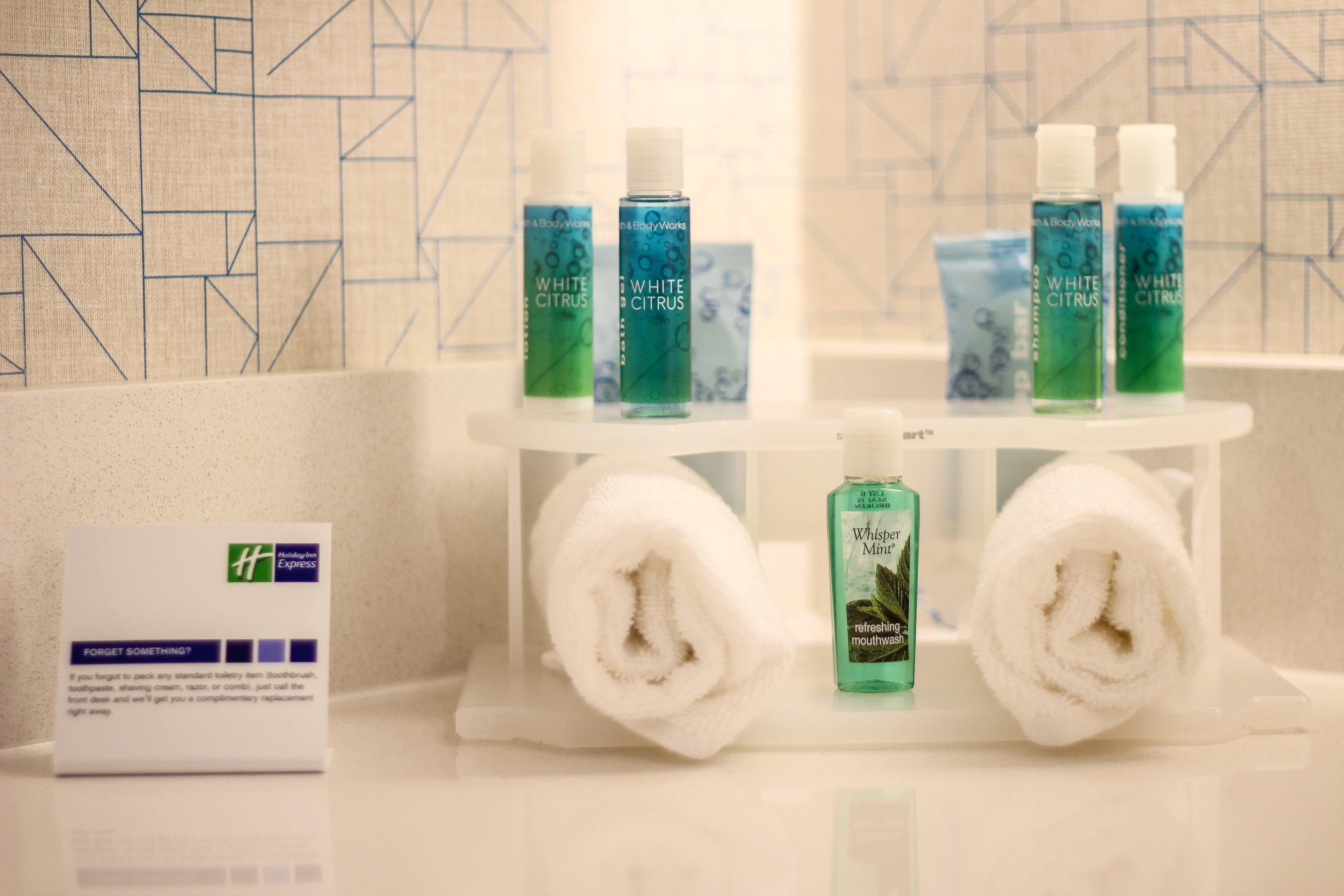 Express & Airport East By Ihg Hotel 3*