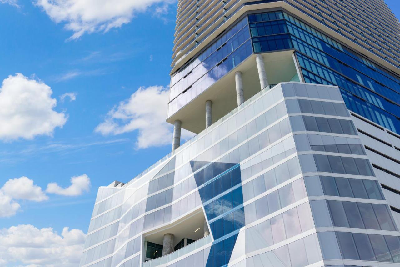 The Elser - An All-suite Hotel