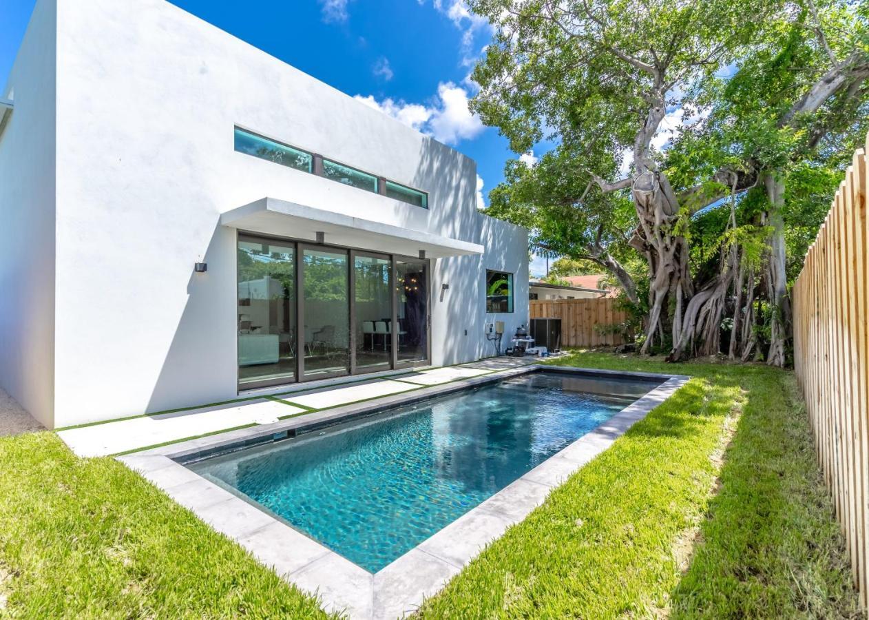 Lux With Pool, Wynwood House By Rovetravel Holiday home *