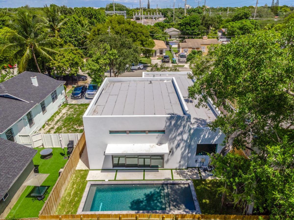 Holiday home Lux With Pool, Wynwood House By Rovetravel *