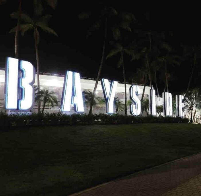 Spacious 2 Beds With Ocean View Apartment *