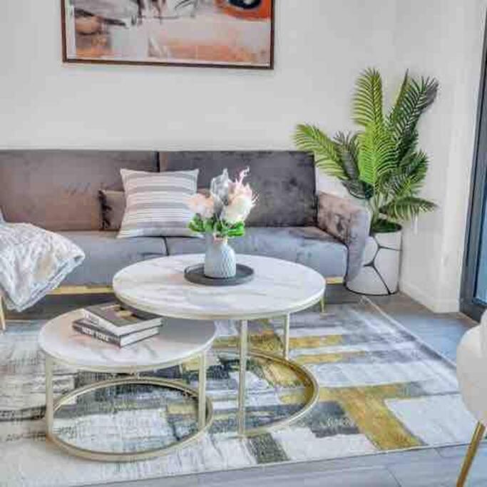 Spacious 2 Beds With Ocean View *