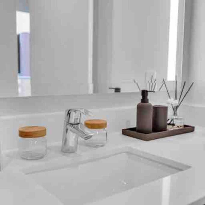 Spacious 2 Beds With Ocean View Apartment Miami
