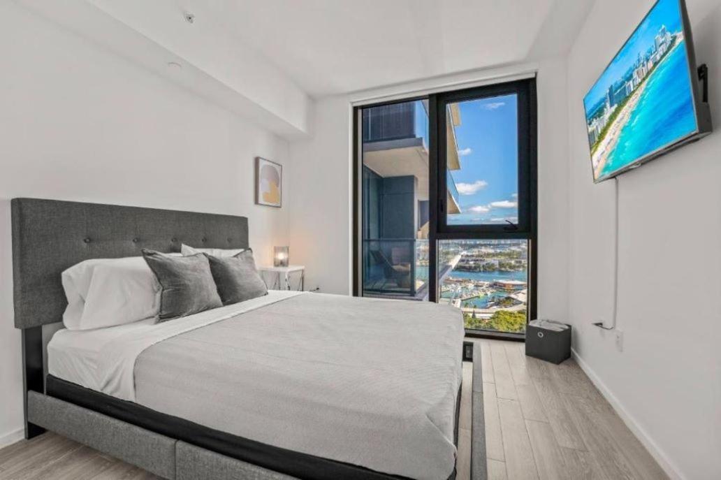 Spacious 2 Beds With Ocean View * Miami