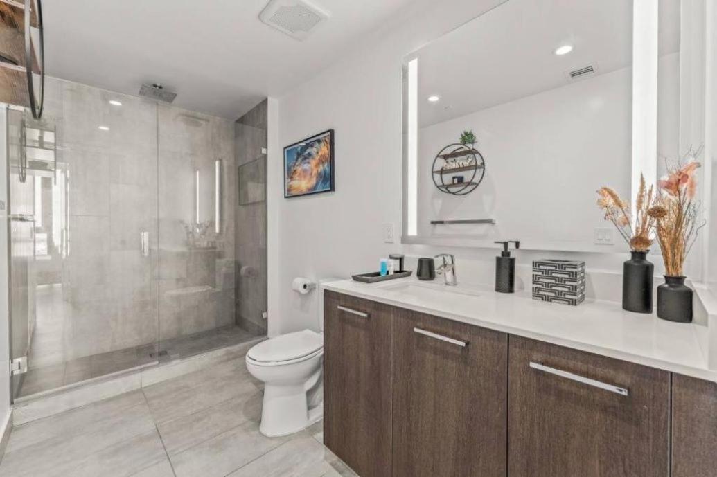 Spacious 2 Beds With Ocean View * Miami
