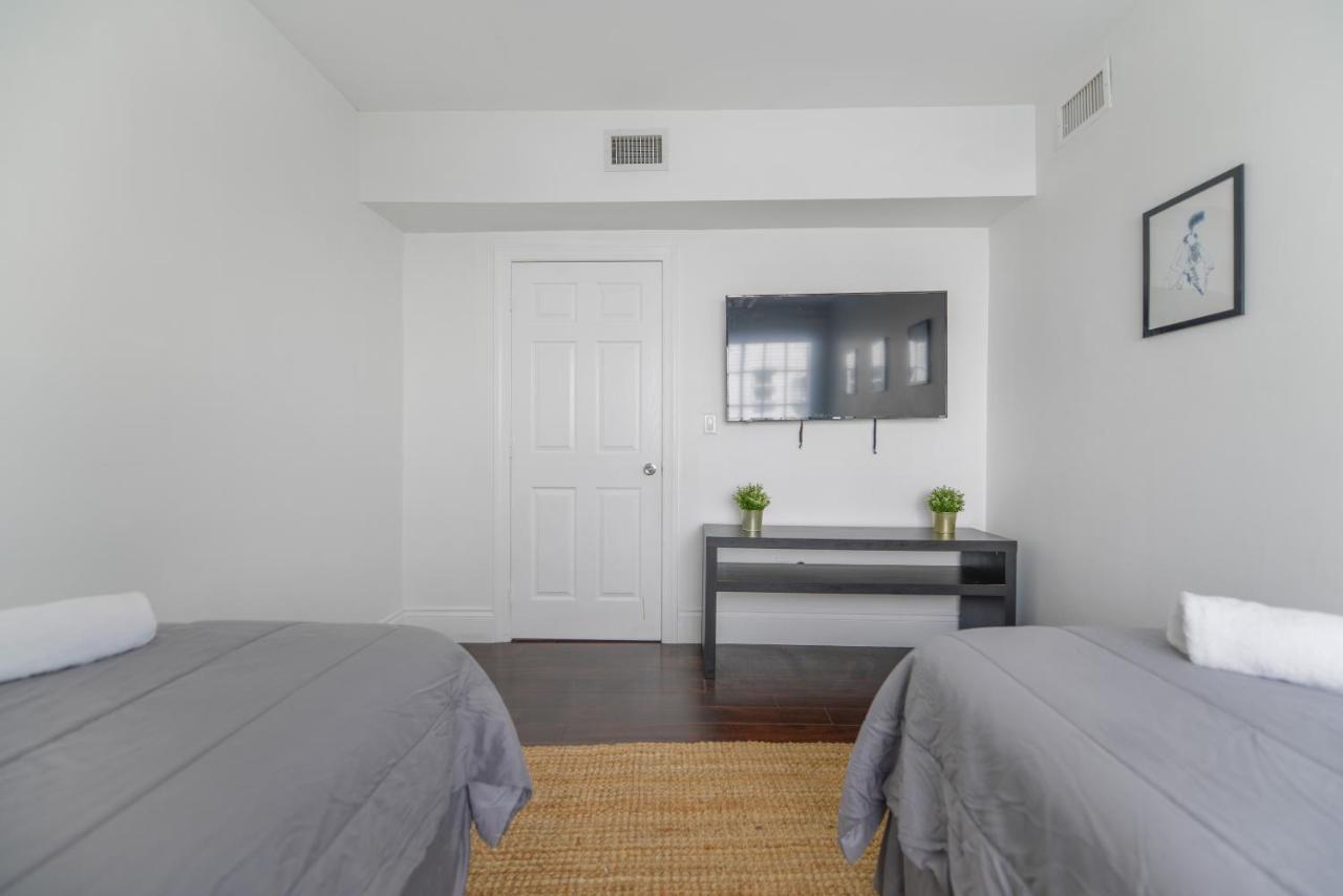 Vakantiehuis 5 Bedrooms -15 Min From The @design District Miami