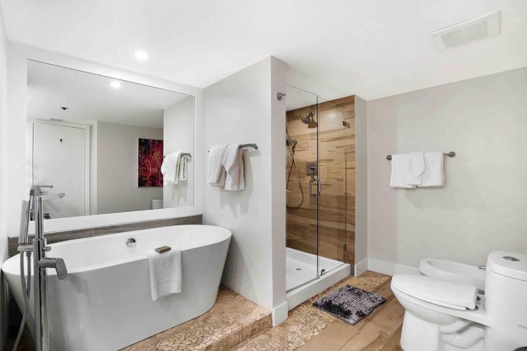 Aqua Marina! Water & Views! Apartment *