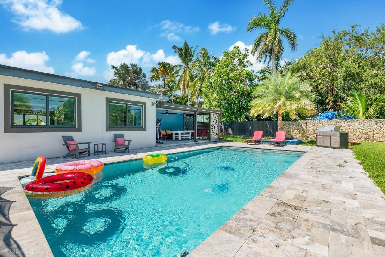 Ferienhaus The Palms/ Big Pool/ Foosball/ Pool Table *