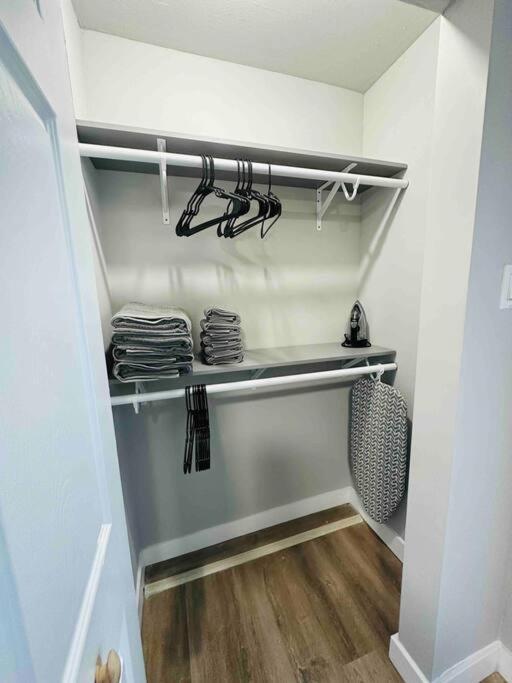 Coral Gables Near Airport And Beaches *