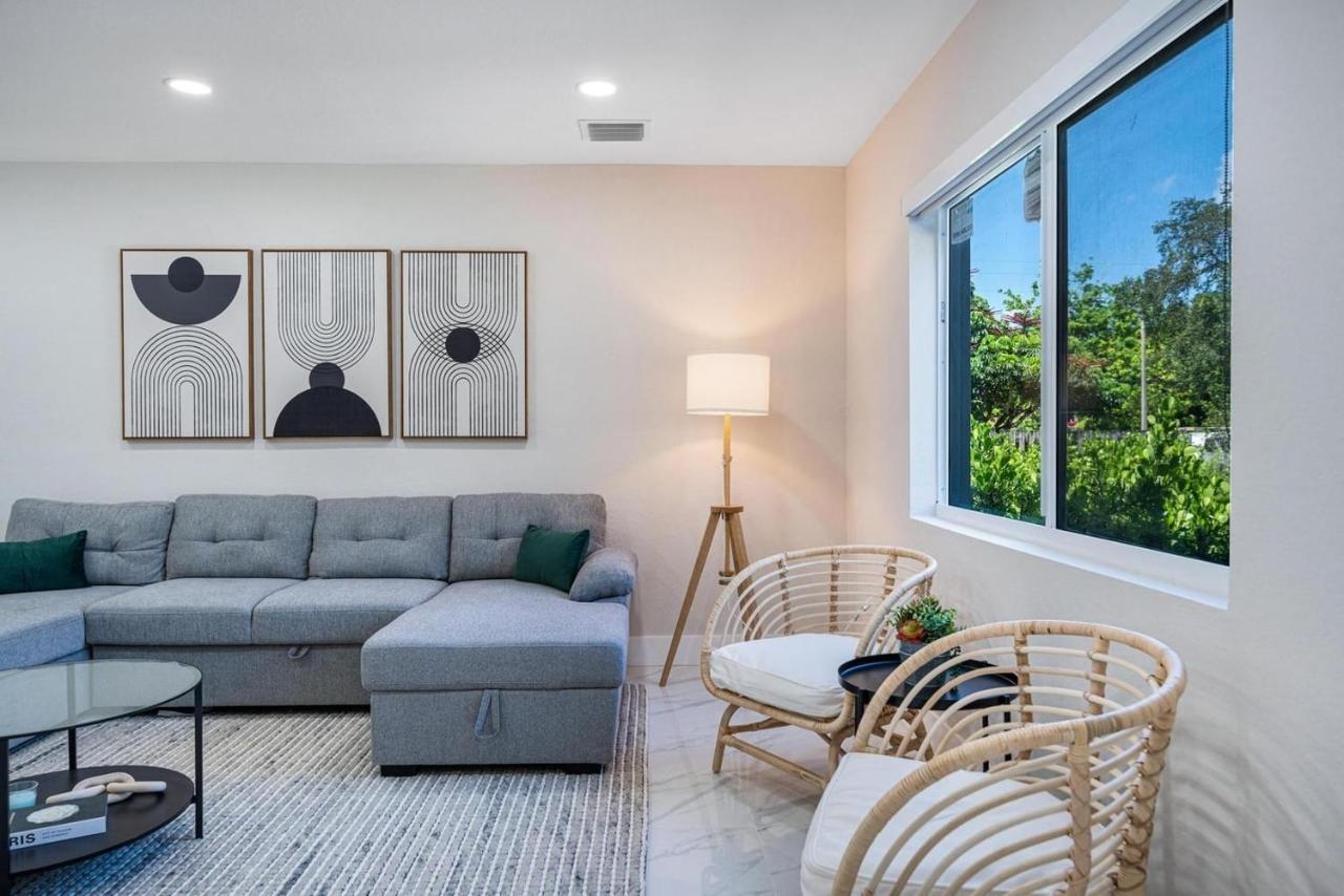 4 Bedroom Retreat Bbq Marketplace Miami