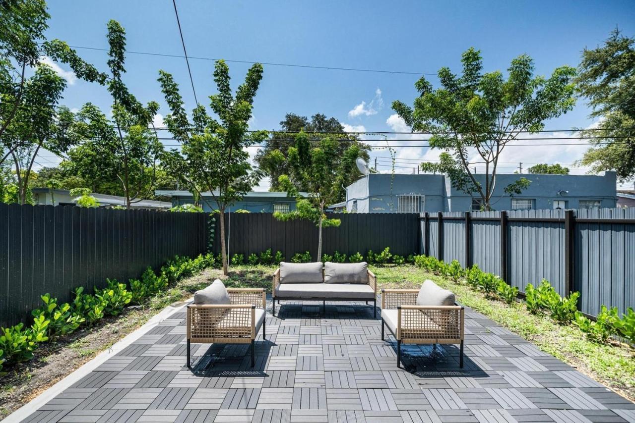4 Bedroom Retreat Bbq Marketplace Apartment