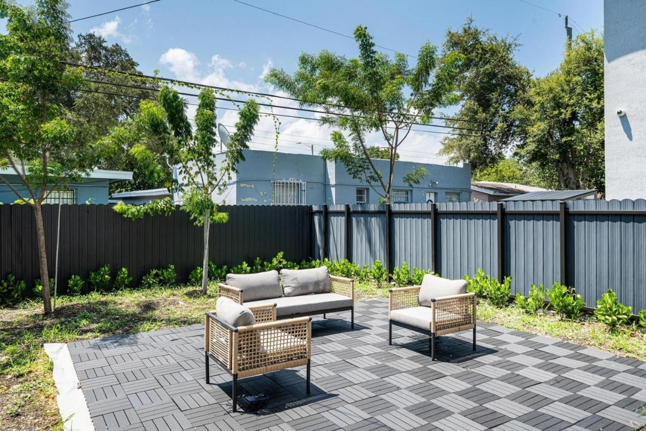 4 Bedroom Retreat Bbq Marketplace Apartment Miami