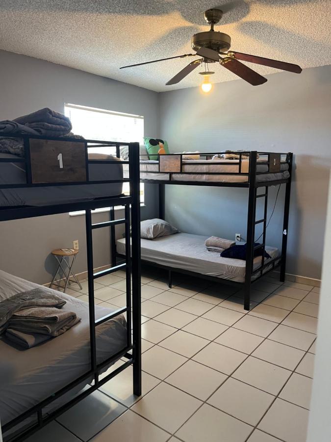 Little Havana Hostel *
